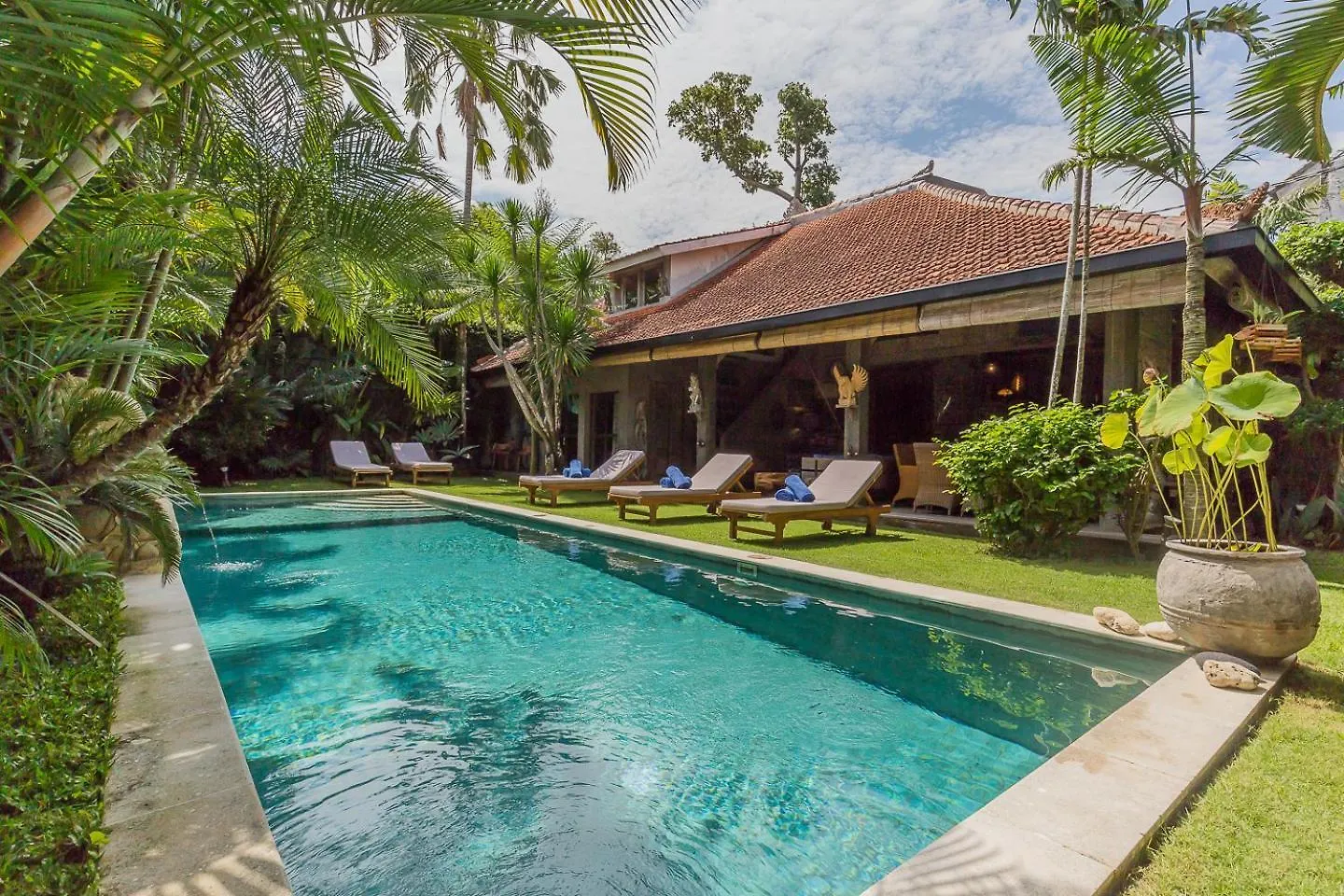Villa Kundalini سمينياك