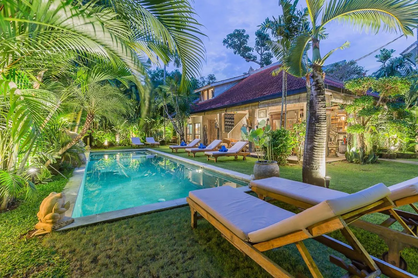 Villa Kundalini سمينياك