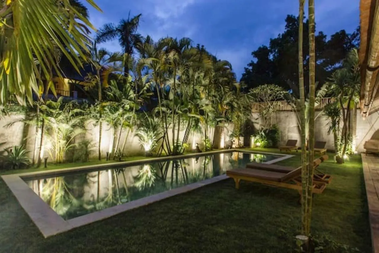 Villa Kundalini سمينياك